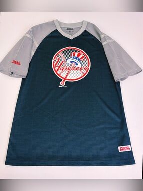 Stitches New York Yankees 2017 Mesh V
Neck Graphic Jersey Shirt Small MLB
